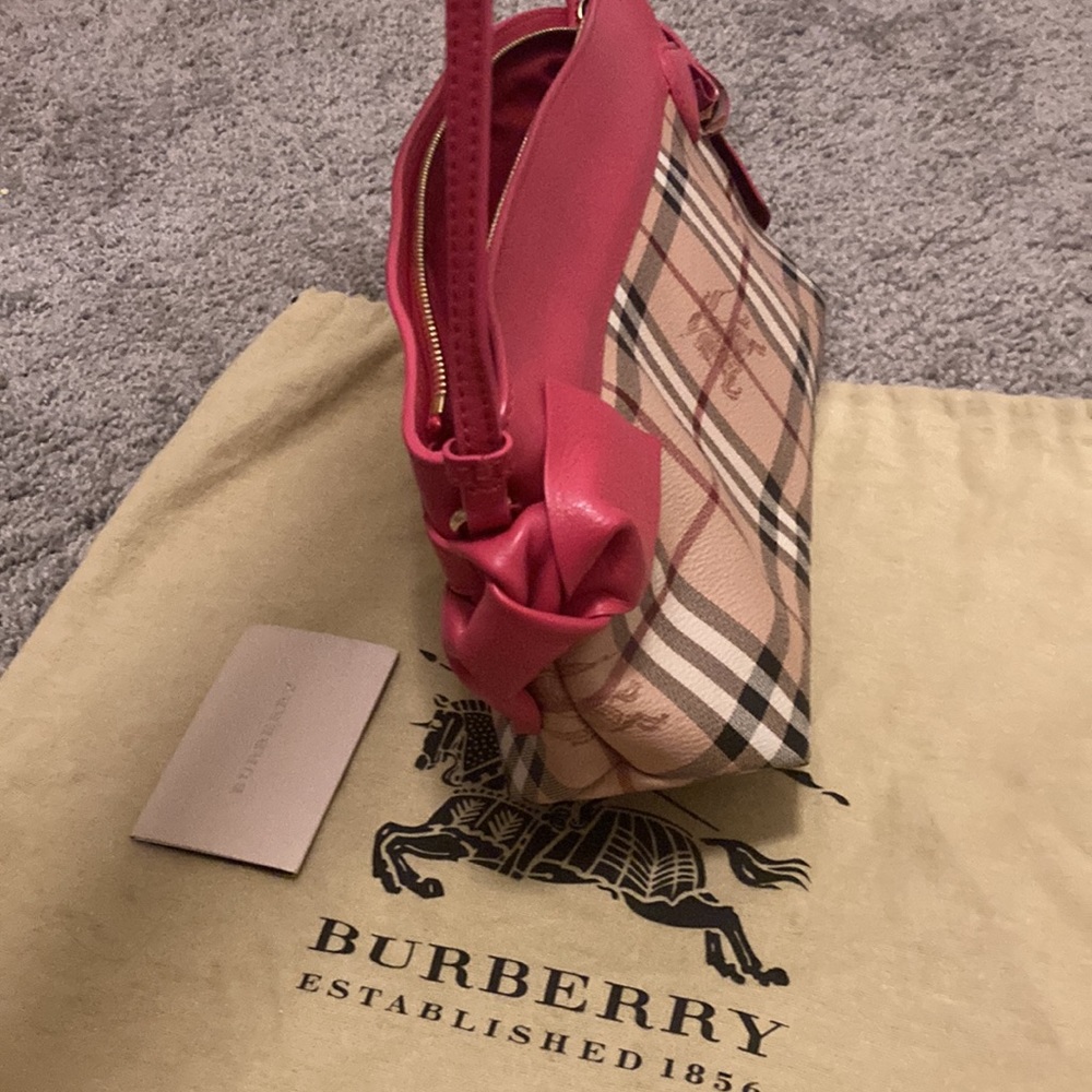 Burberry purse limited edition - Picture 6 of 8